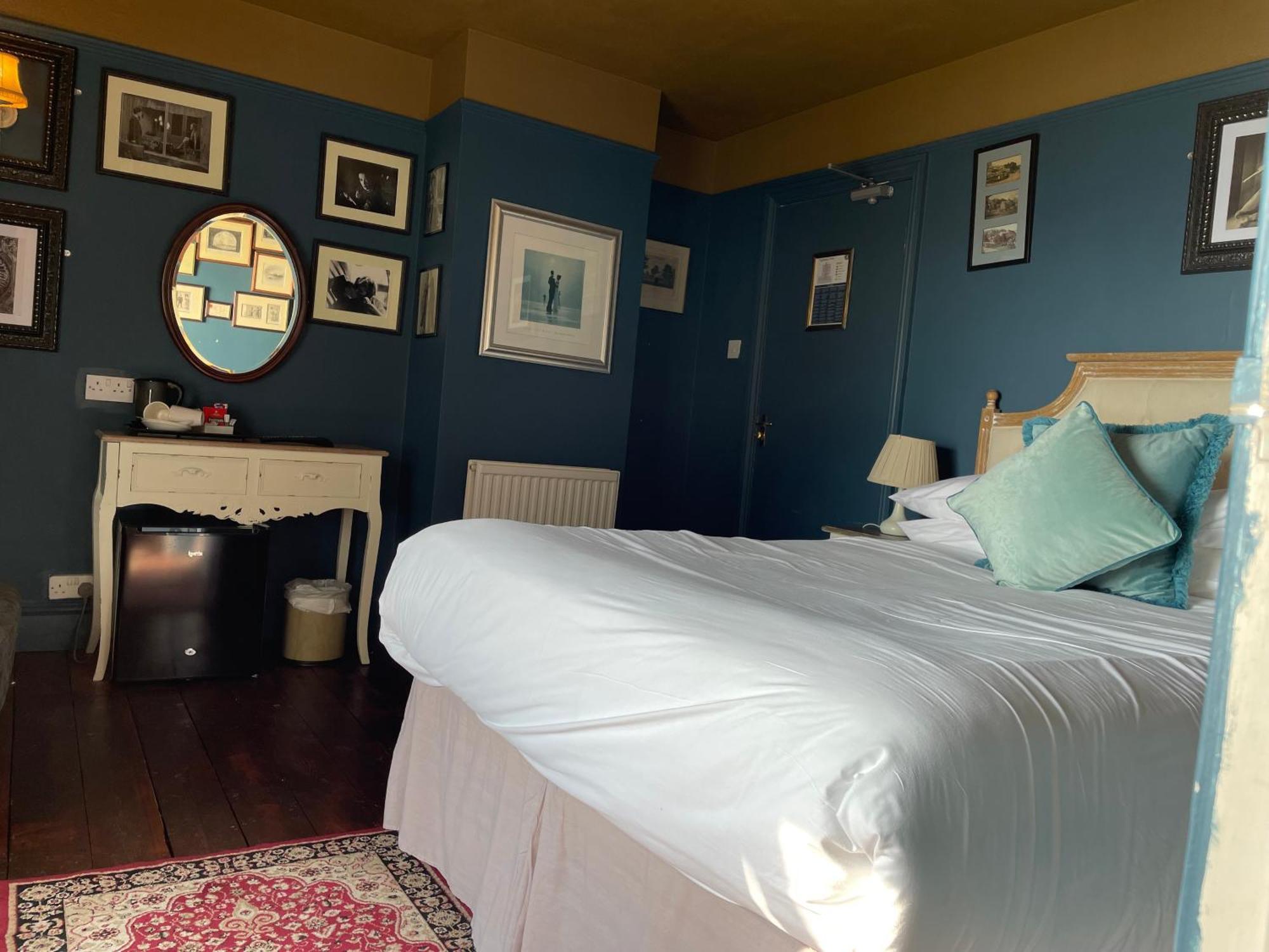 Keats Green Hotel شانكلين المظهر الخارجي الصورة