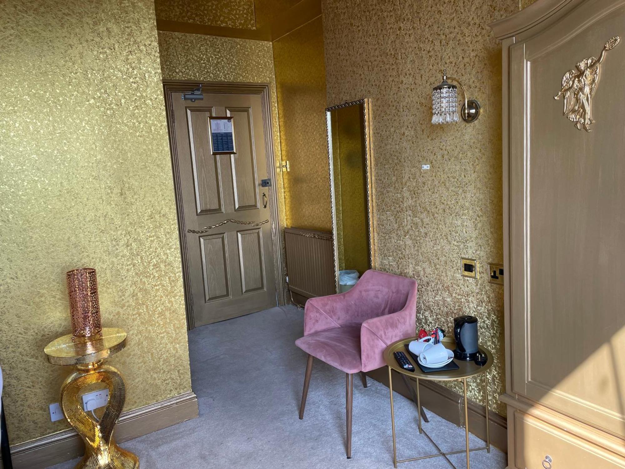 Keats Green Hotel شانكلين المظهر الخارجي الصورة