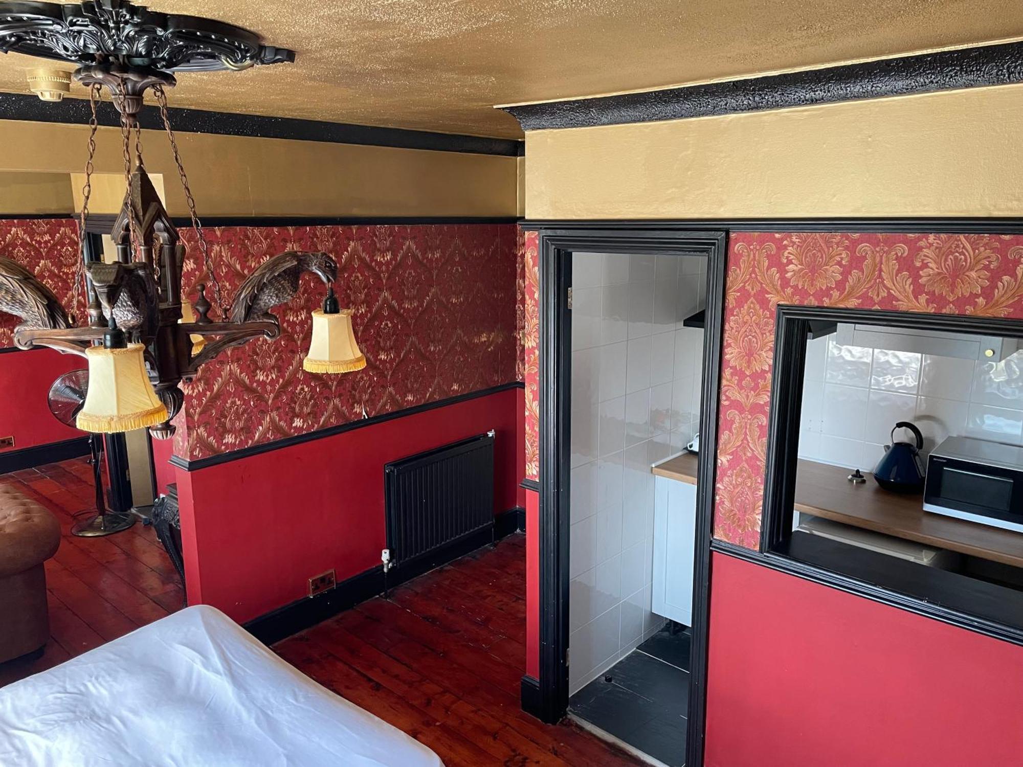 Keats Green Hotel شانكلين المظهر الخارجي الصورة