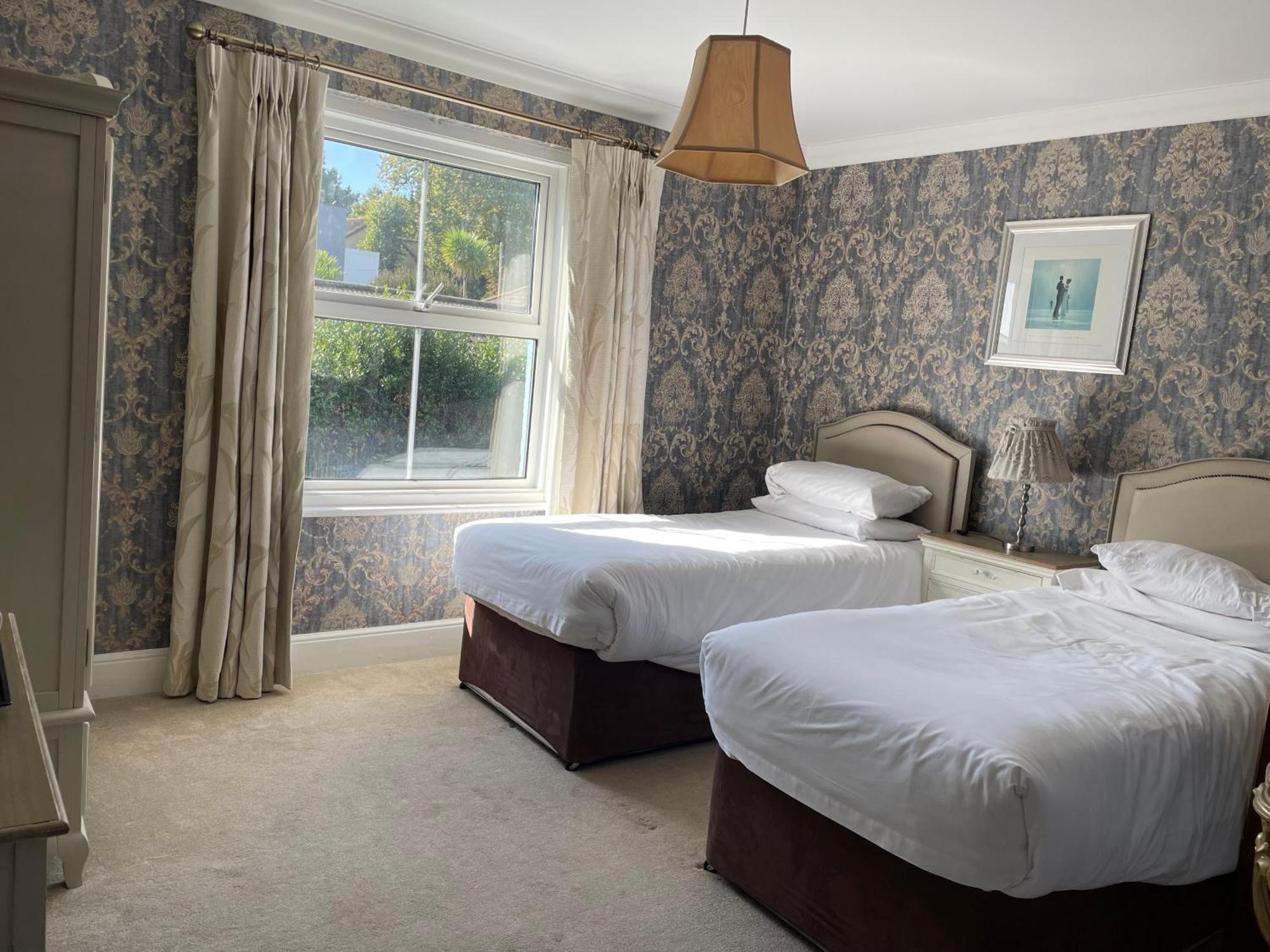Keats Green Hotel شانكلين المظهر الخارجي الصورة