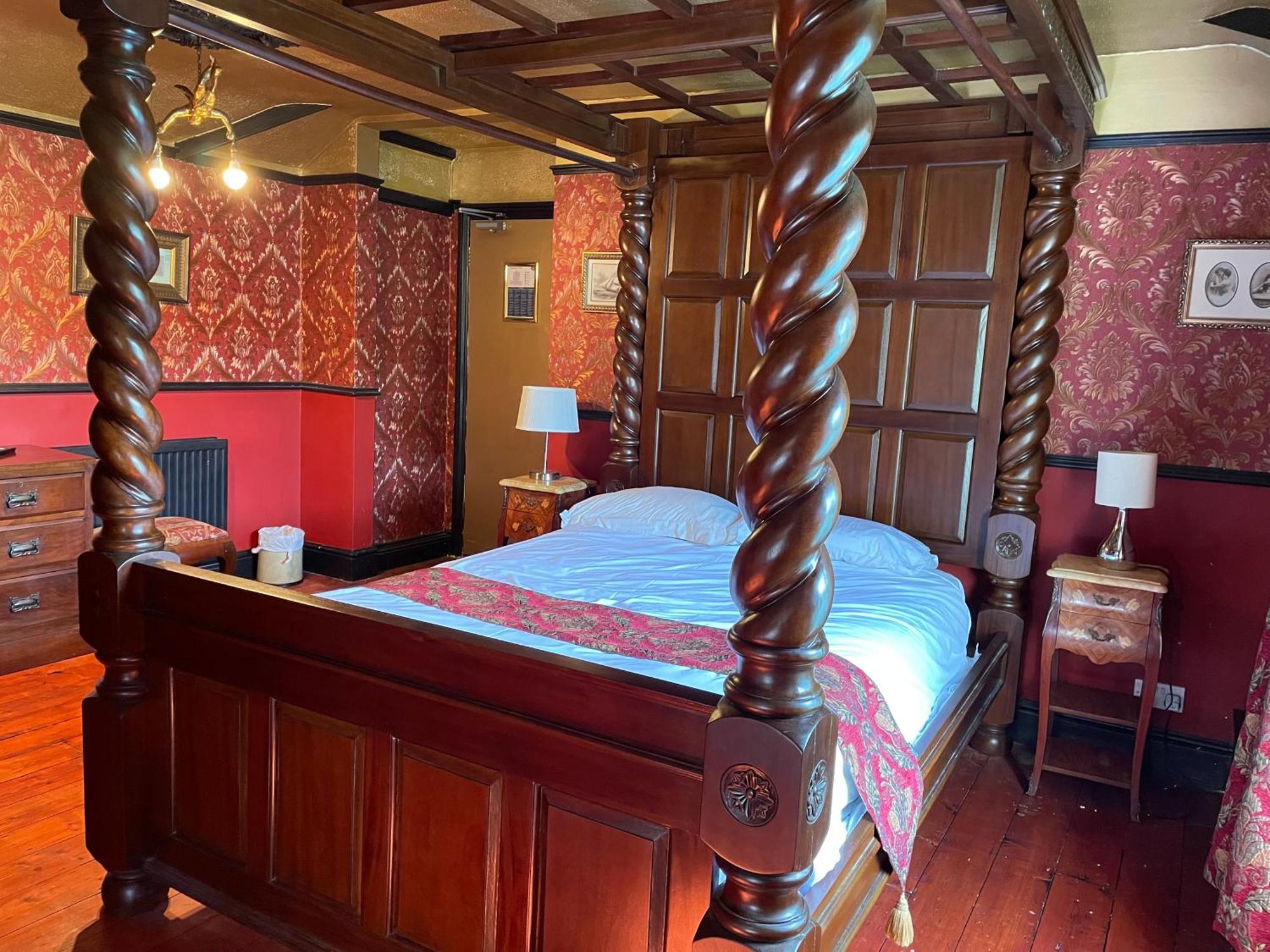 Keats Green Hotel شانكلين المظهر الخارجي الصورة
