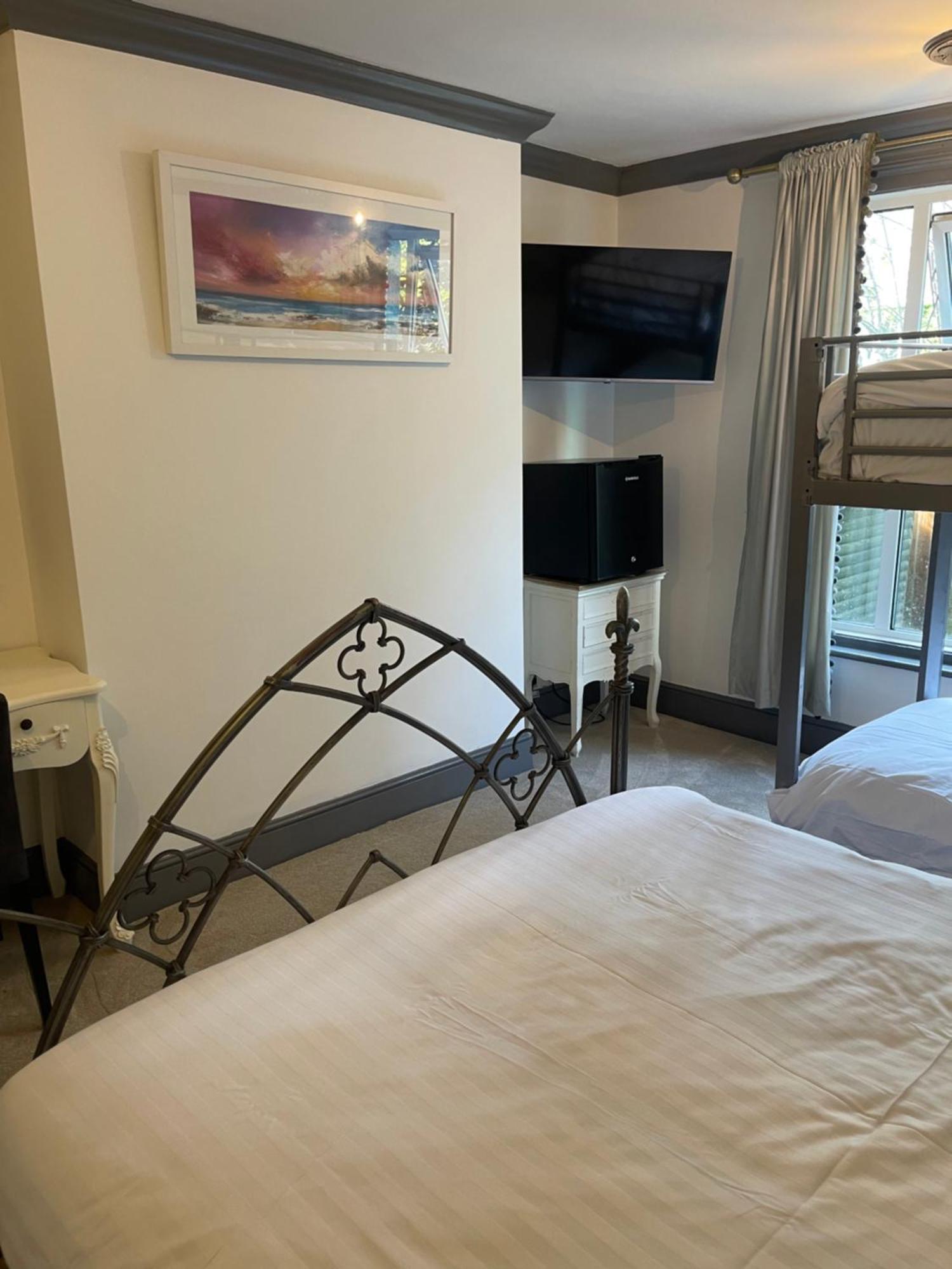 Keats Green Hotel شانكلين المظهر الخارجي الصورة
